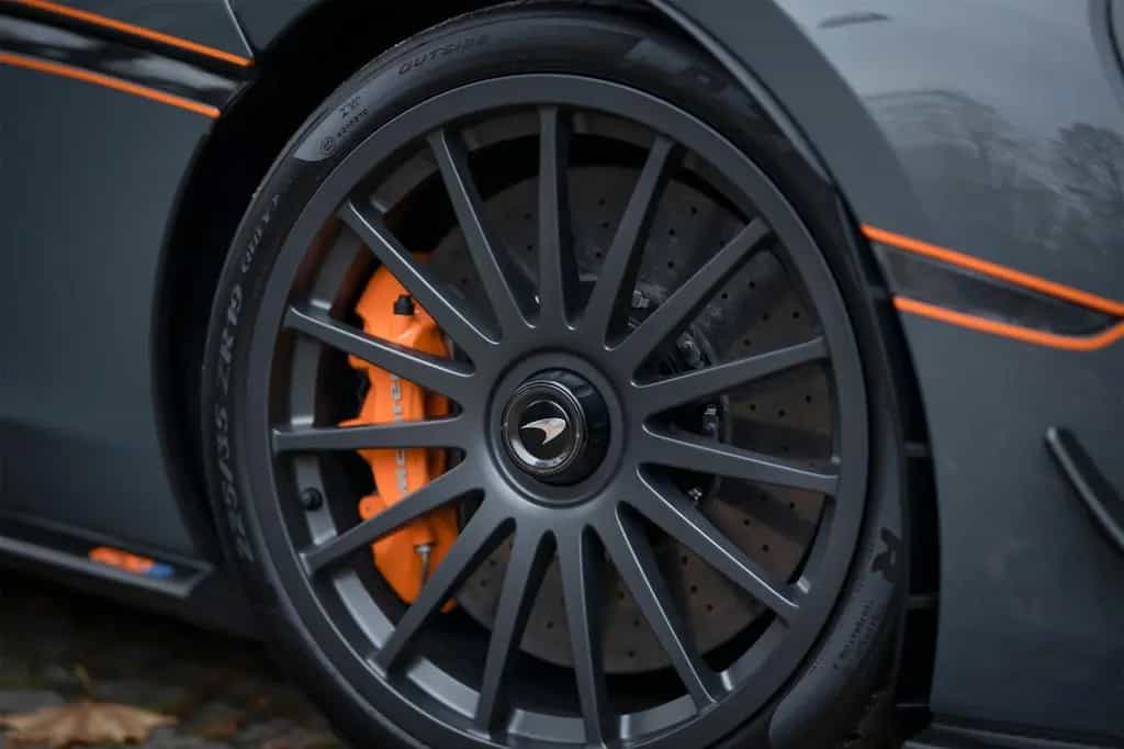 McLaren 620R | NO-TRACK | WARRANTY | FULL-OPTIONS 03/2021-photo-9