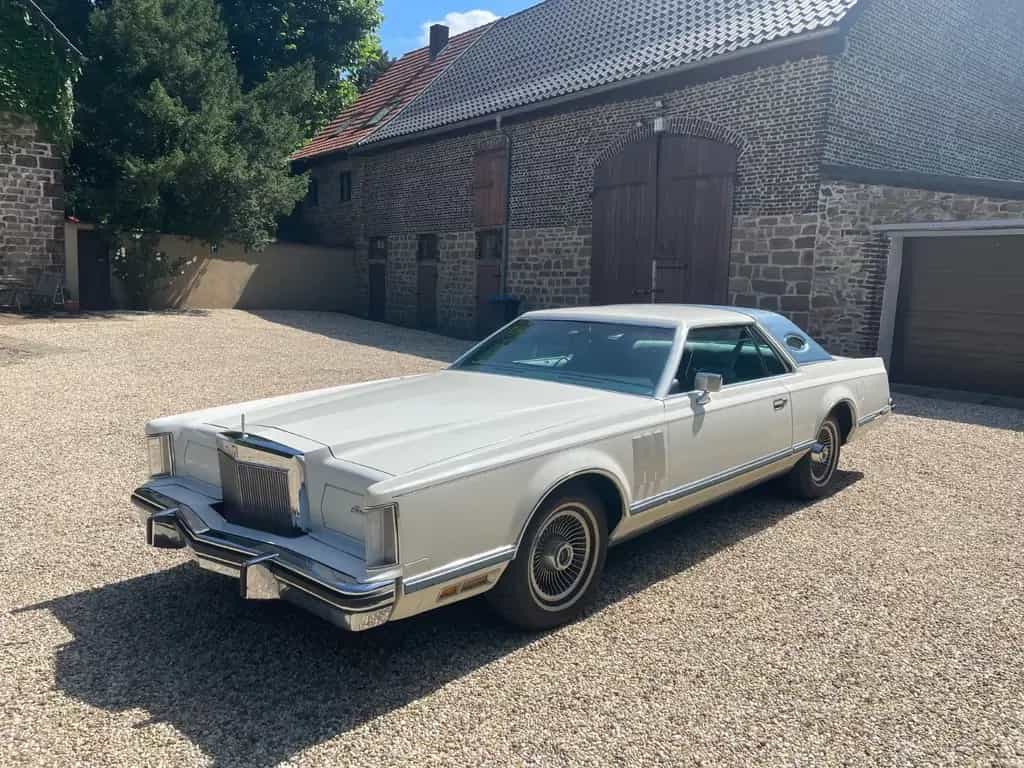 Lincoln Mark V 07/1979-photo-1