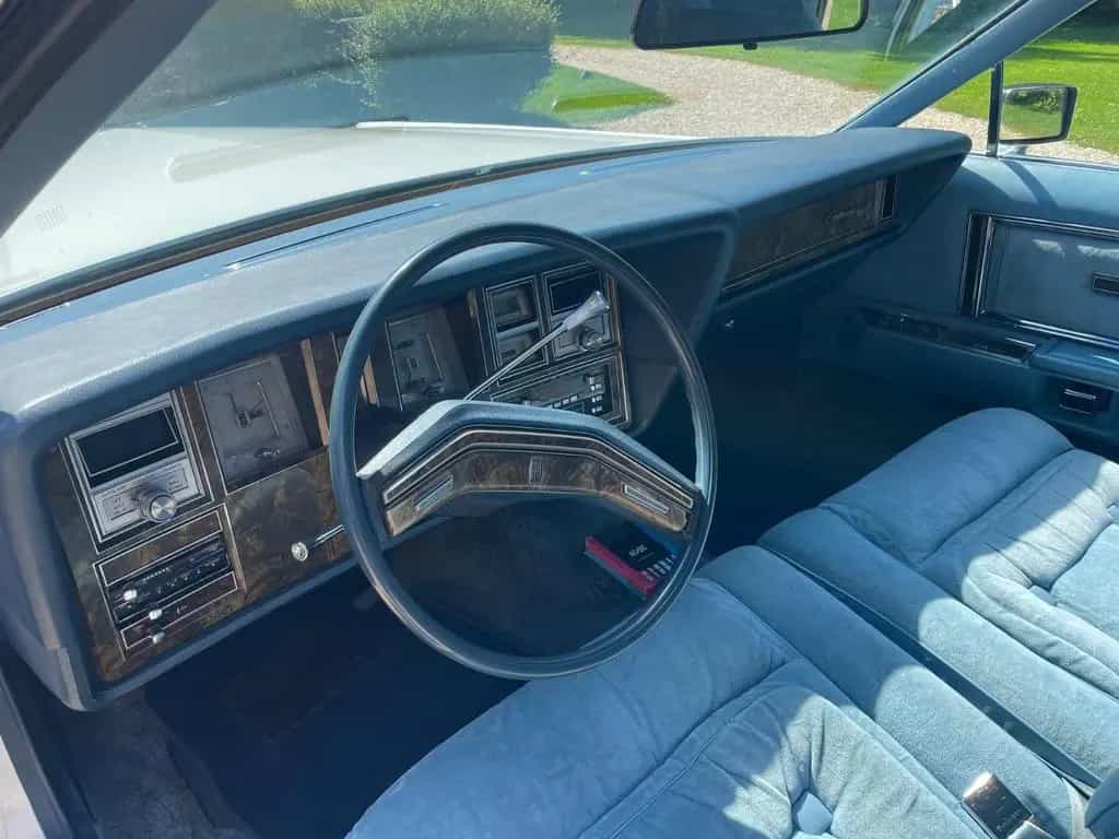 Lincoln Mark V 07/1979-photo-9