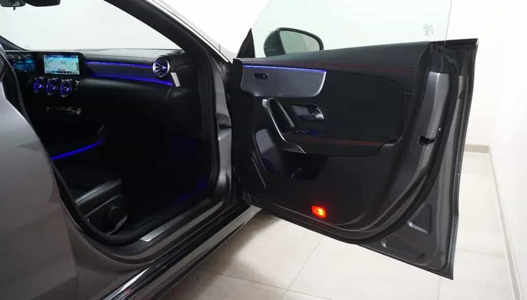 Mercedes-Benz CLA-Class 220 AMG Scheckheft AHK Ambient ACC 04/2019-photo-16