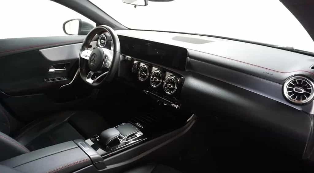 Mercedes-Benz CLA-Class 220 AMG Scheckheft AHK Ambient ACC 04/2019-photo-17
