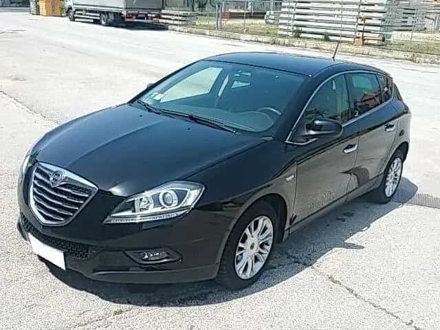 Lancia Delta 1.6 MJT 105CV Silver 10/2013-photo-0