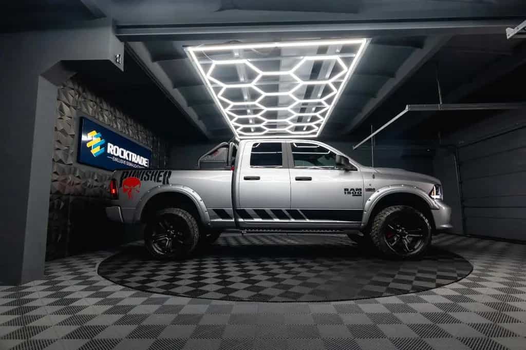 Dodge RAM 5.7 V8 HEMI 4x4 OFFROAD Night LONGBED *19%* 07/2021-photo-14