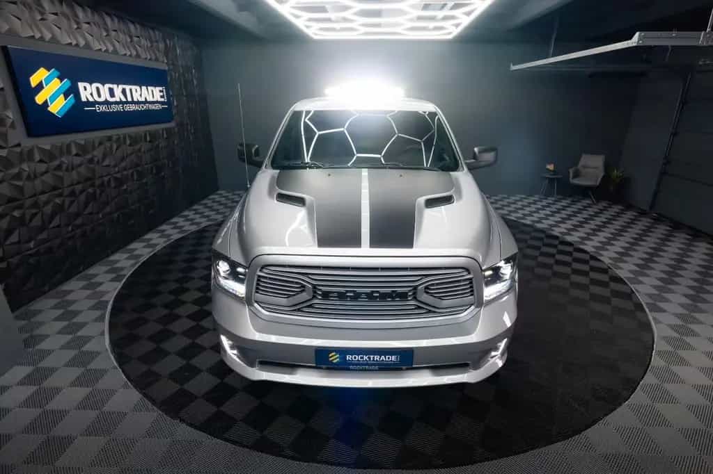 Dodge RAM 5.7 V8 HEMI 4x4 OFFROAD Night LONGBED *19%* 07/2021-photo-4