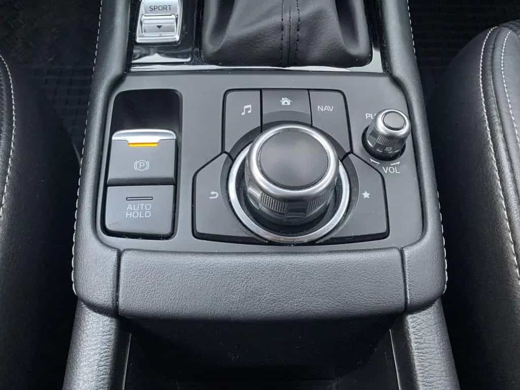 Mazda CX-3 2.0 SKYACTIV-G 121 Sports-Line KAMERA+NAVI 02/2019-photo-29