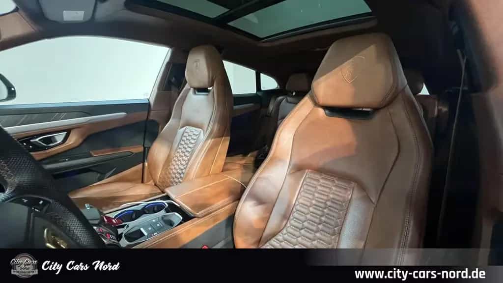 Lamborghini Urus 24 ZOLL-AKRAPOVIC-B&O-360° 04/2020-photo-14