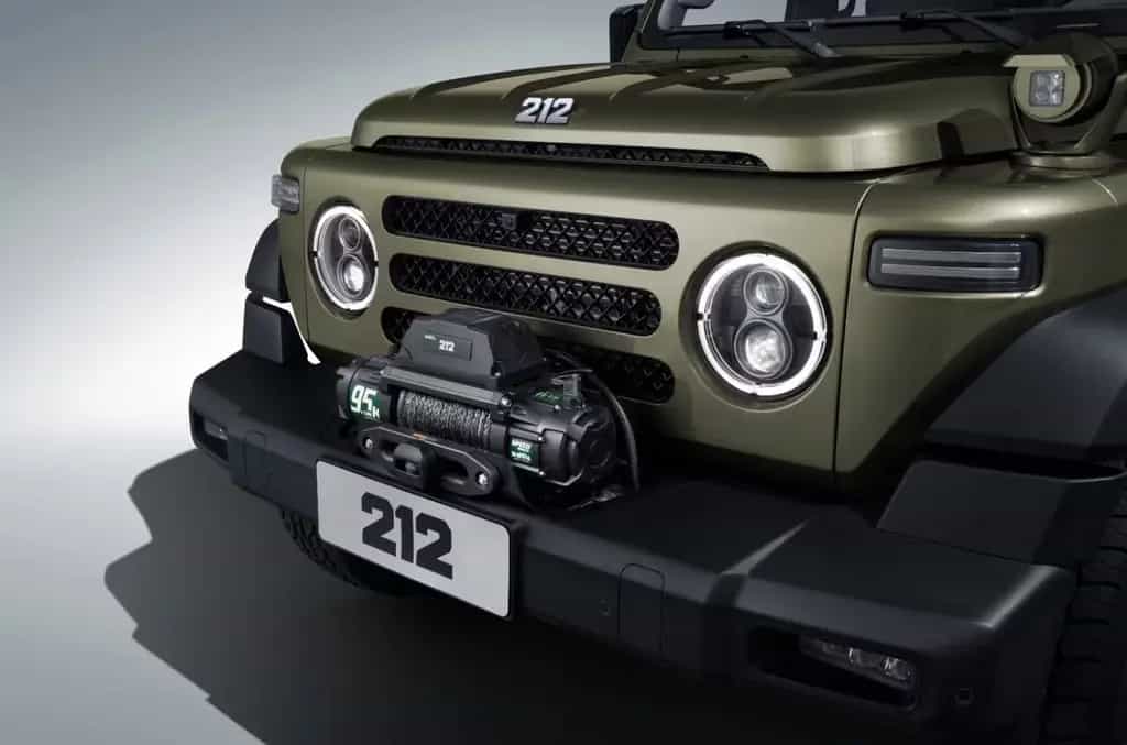 BAW 212 4WD null-photo-0