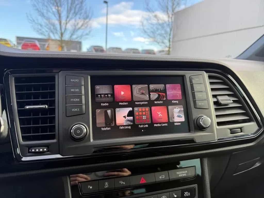 Cupra Ateca 2.0 TSI 4Drive Navi 360 Kamera Apple CarPl 11/2018-photo-30