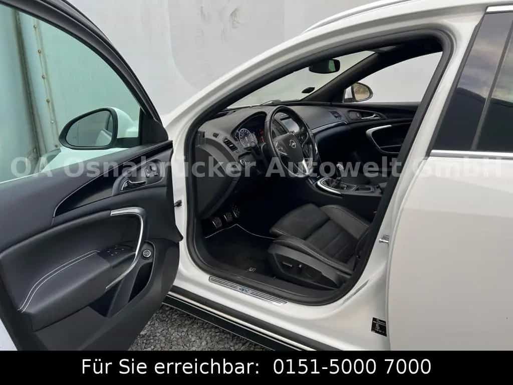 Opel Insignia ST OPC 321PS 4x4 Standheizung KeyLess 12/2016-photo-6