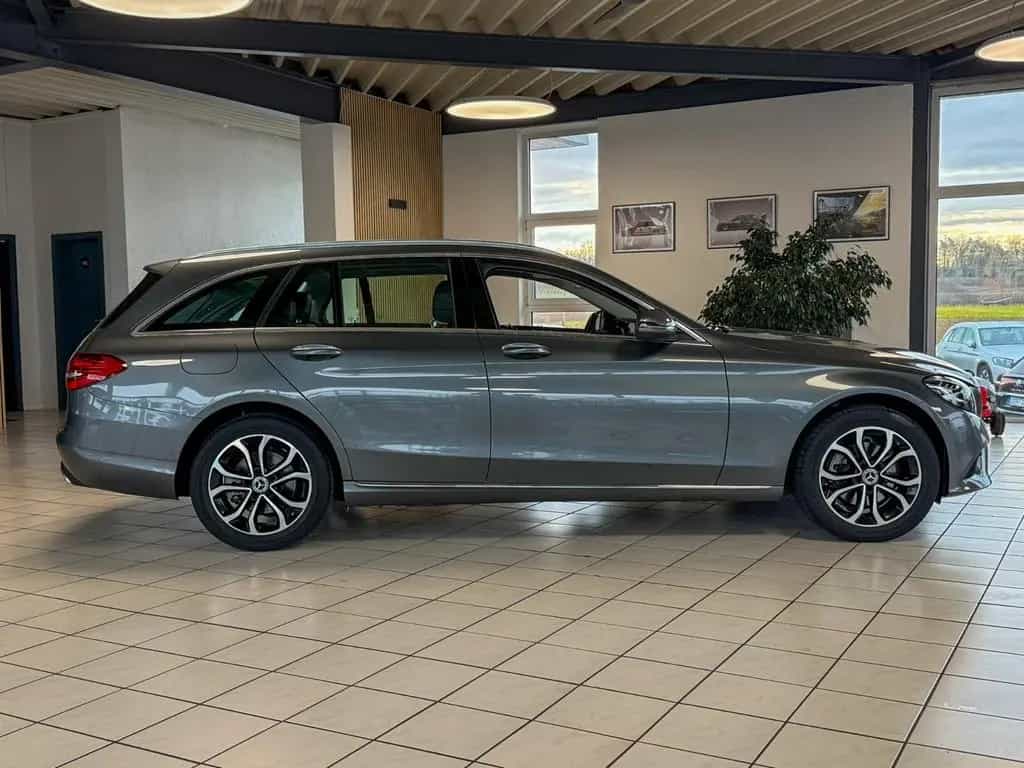 Mercedes-Benz C-Class 220 d 4Matic | ACC | Spurhalte. | LED | uvm. 06/2019-photo-2