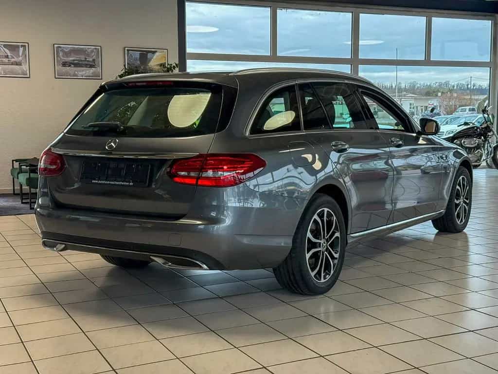 Mercedes-Benz C-Class 220 d 4Matic | ACC | Spurhalte. | LED | uvm. 06/2019-photo-3