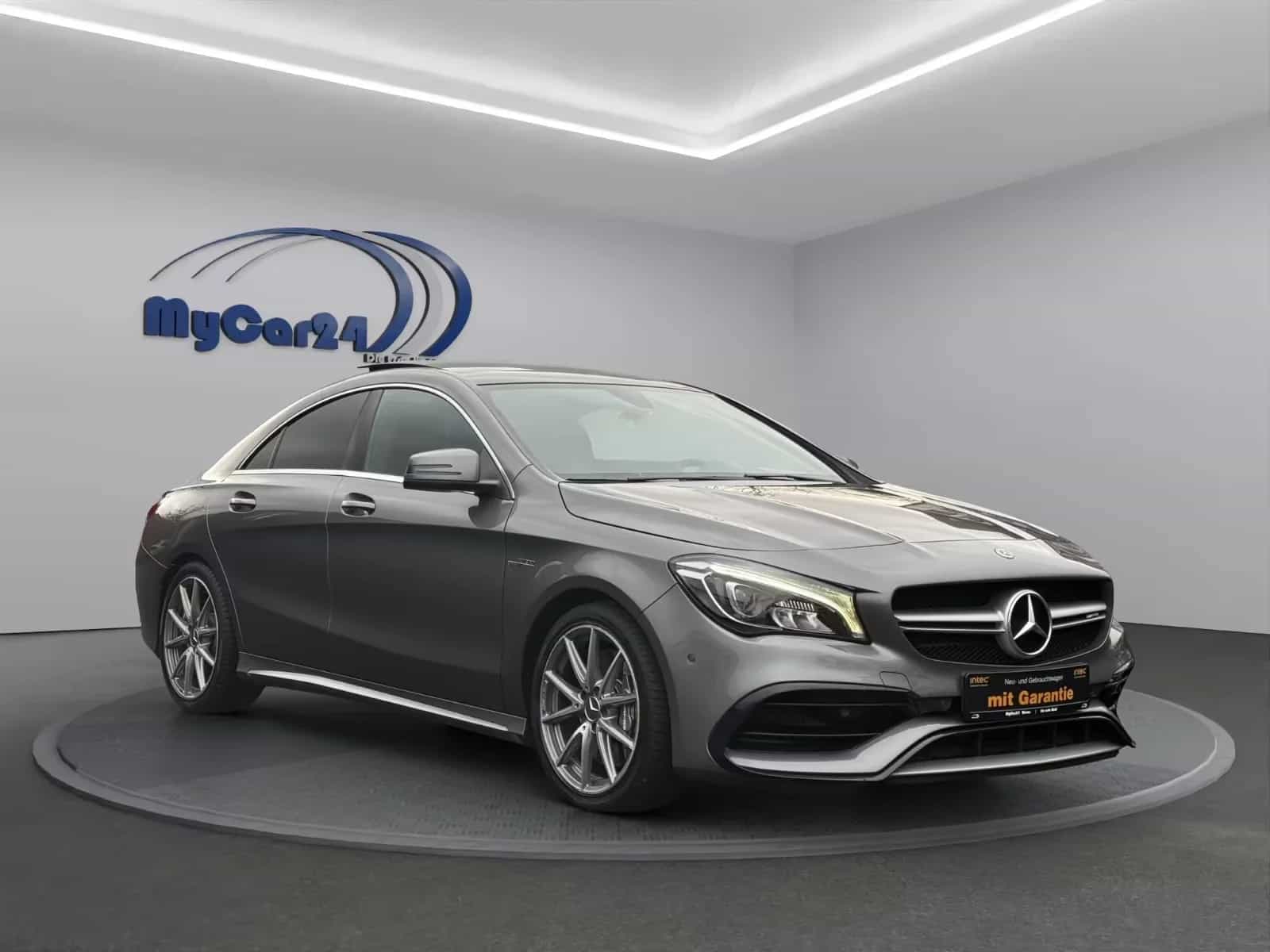 Mercedes-Benz CLA-Class 45 AMG 04/2017-photo-1