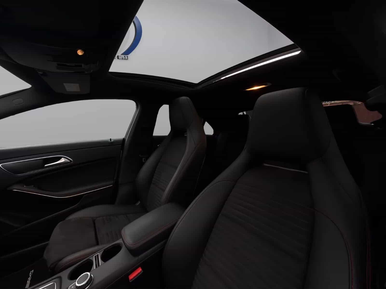 Mercedes-Benz CLA-Class 45 AMG 04/2017-photo-13