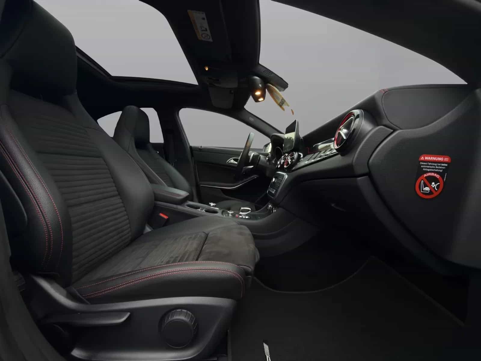 Mercedes-Benz CLA-Class 45 AMG 04/2017-photo-15