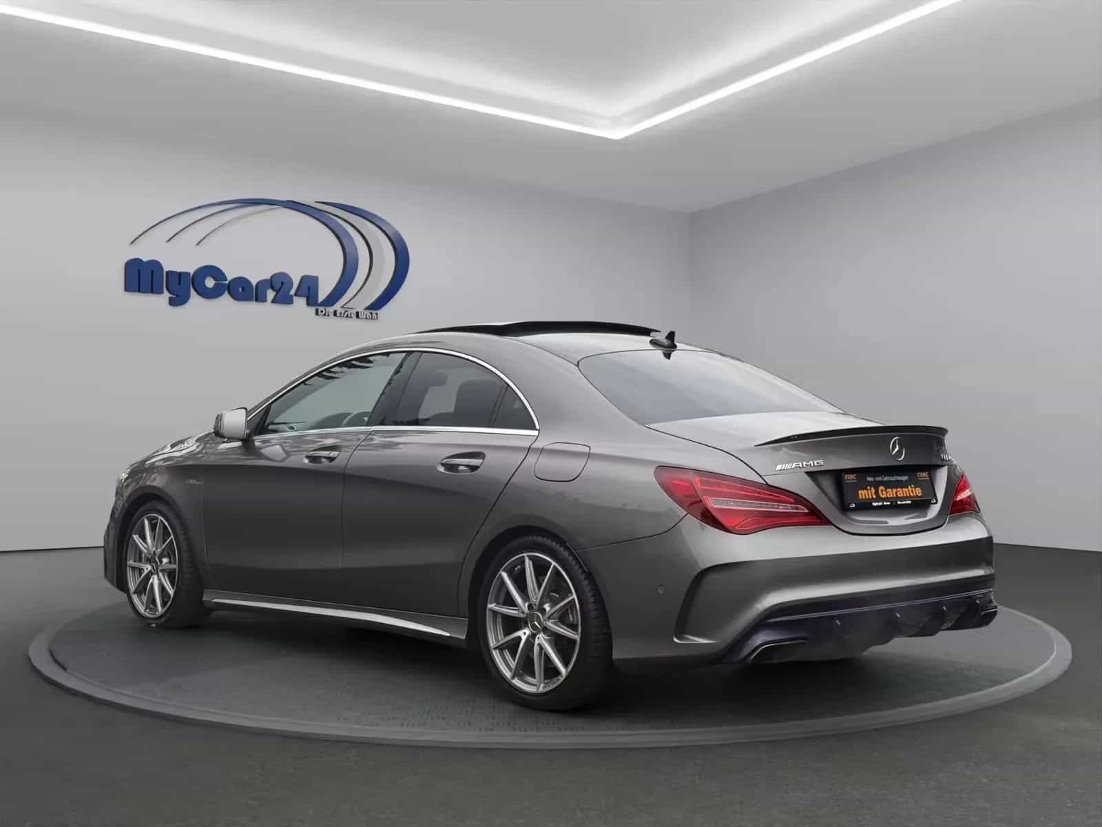 Mercedes-Benz CLA-Class 45 AMG 04/2017-photo-3