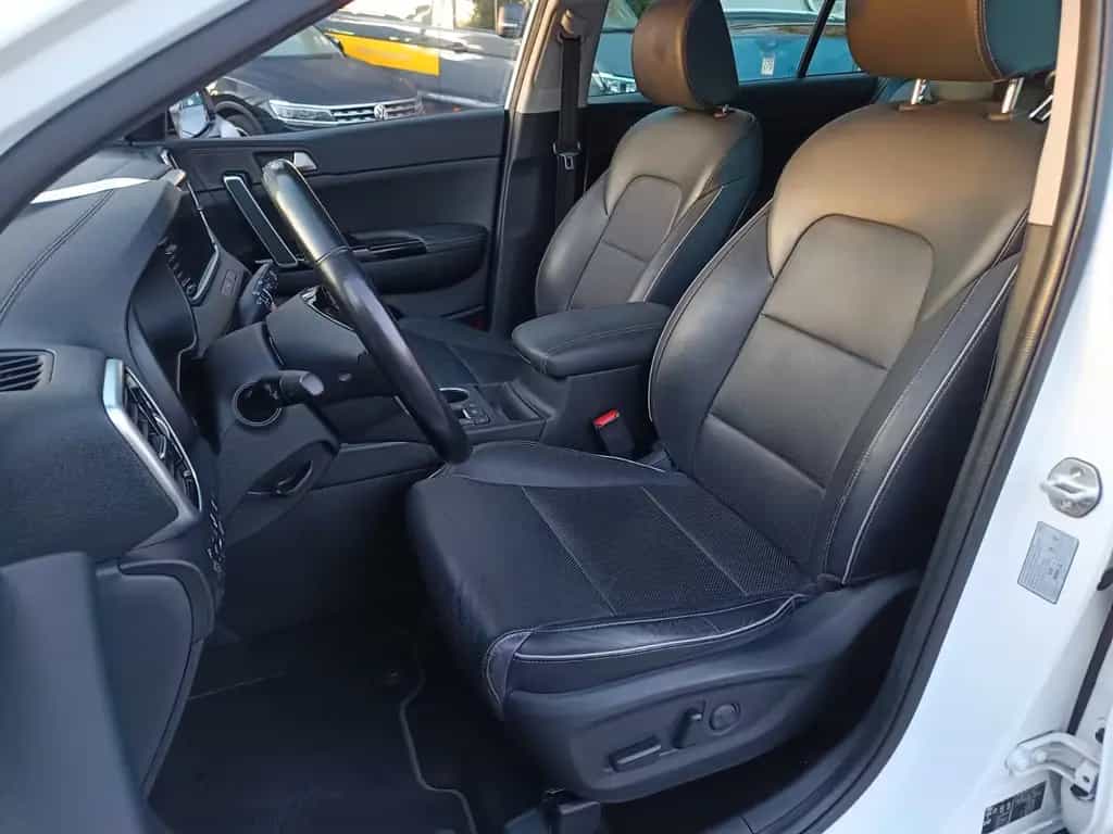 Kia Sportage Platinum Edition 4WD 07/2019-photo-9