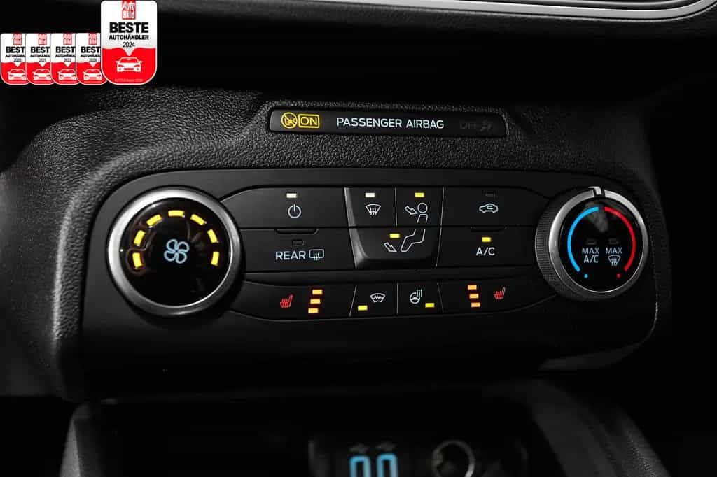 Ford Focus Turnier COOL&CONNECT*AUTOMATIK*NAVI*KAMERA 05/2021-photo-16