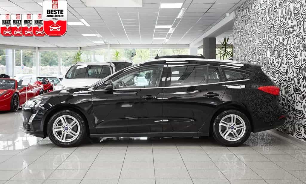 Ford Focus Turnier COOL&CONNECT*AUTOMATIK*NAVI*KAMERA 05/2021-photo-3