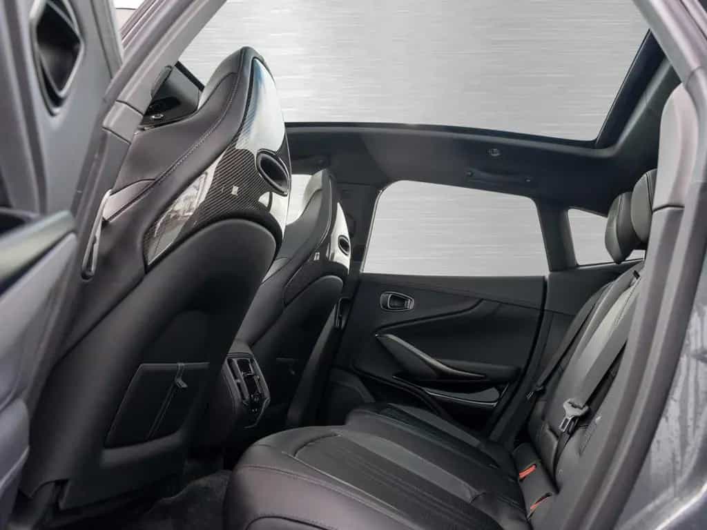 Aston Martin DBX 707 V8 4x4 MY25 02/2025-photo-22