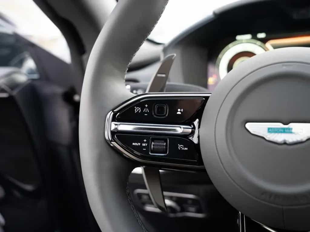 Aston Martin DBX 707 V8 4x4 MY25 02/2025-photo-34