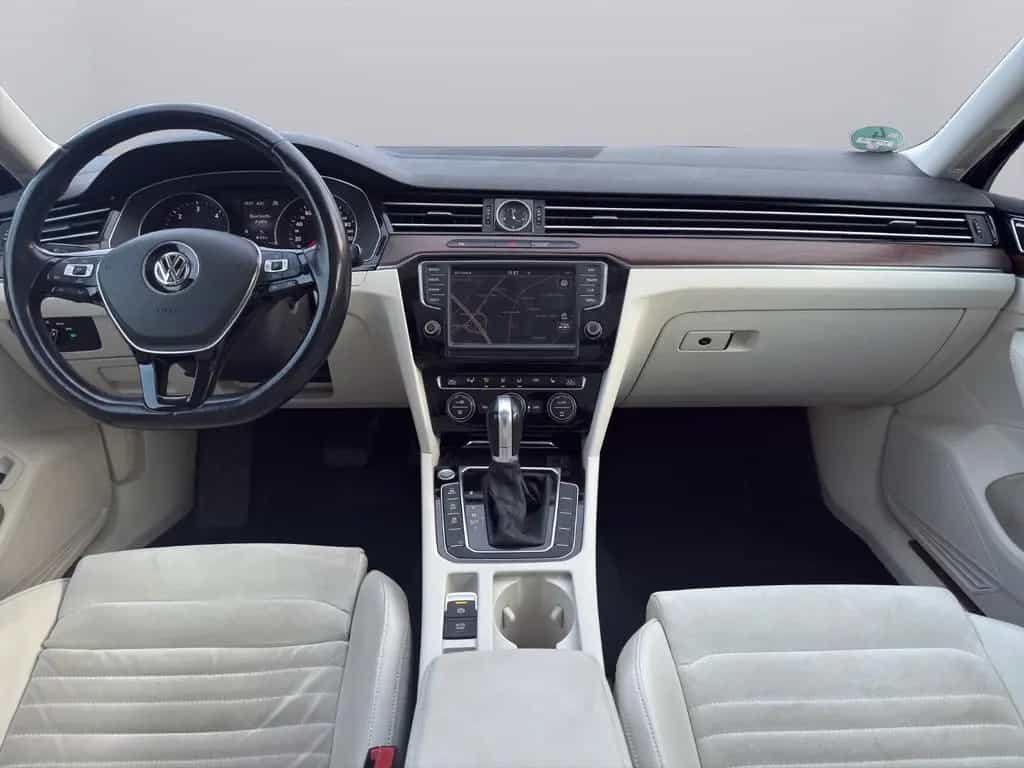 Volkswagen Passat Variant Highline BMT/Start-Stopp 04/2015-photo-9