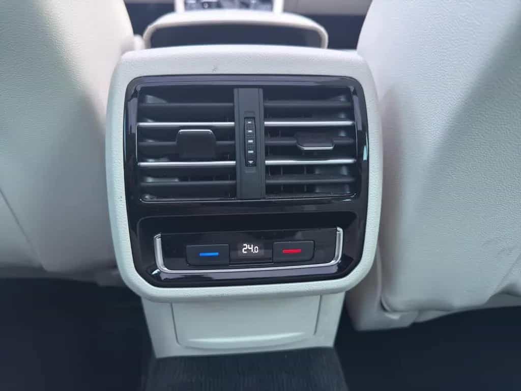 Volkswagen Passat Variant Highline BMT/Start-Stopp 04/2015-photo-14