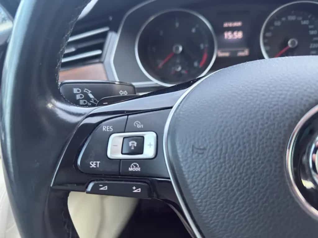Volkswagen Passat Variant Highline BMT/Start-Stopp 04/2015-photo-17