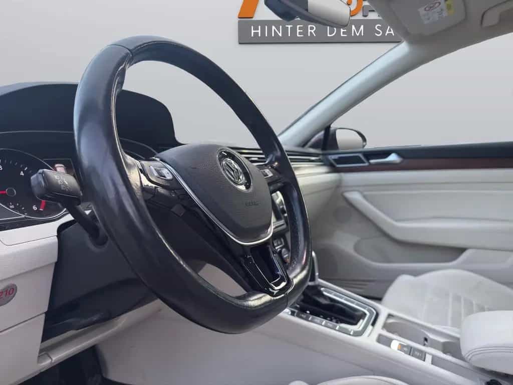 Volkswagen Passat Variant Highline BMT/Start-Stopp 04/2015-photo-8