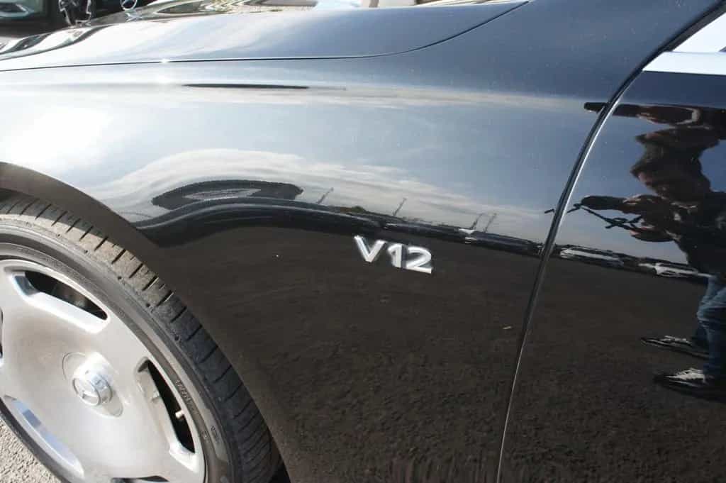 Maybach S 680 L 4M HIGHEND*NP298.985,-€ CHAFFEUR*12 ZYL 12/2021-photo-14