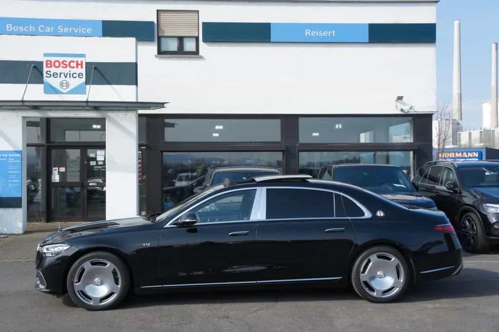 Maybach S 680 L 4M HIGHEND*NP298.985,-€ CHAFFEUR*12 ZYL 12/2021-photo-3