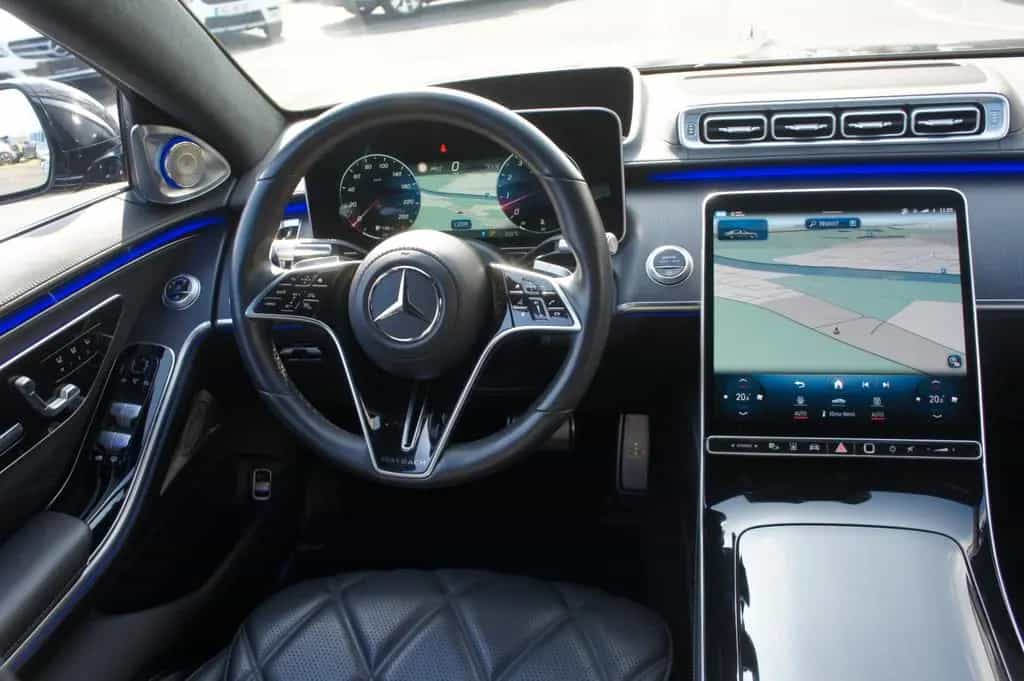 Maybach S 680 L 4M HIGHEND*NP298.985,-€ CHAFFEUR*12 ZYL 12/2021-photo-30