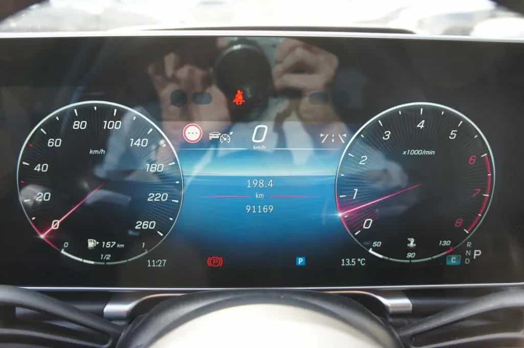 Maybach S 680 L 4M HIGHEND*NP298.985,-€ CHAFFEUR*12 ZYL 12/2021-photo-48