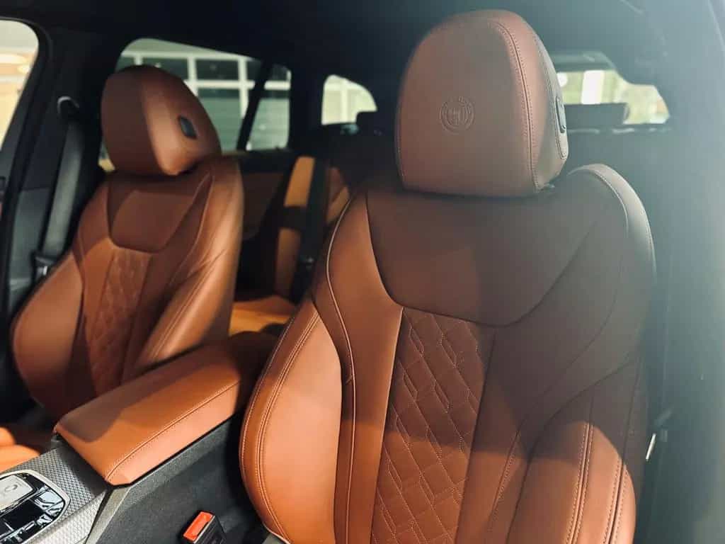 ALPINA D3 S ALPINA GRÜN II ALLRAD. AHK. STANDHEIZUNG.++ null-photo-11