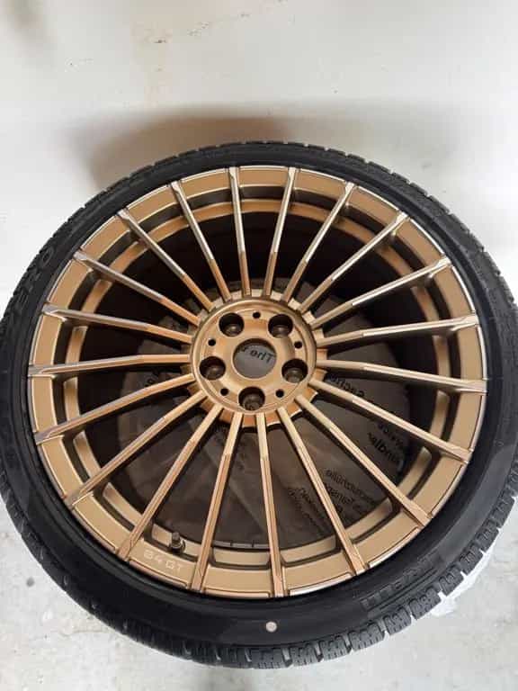 ALPINA B4 3.0 Allrad GT 03/2026-photo-16
