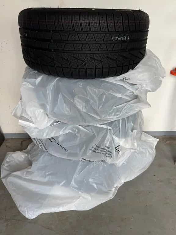 ALPINA B4 3.0 Allrad GT 03/2026-photo-17