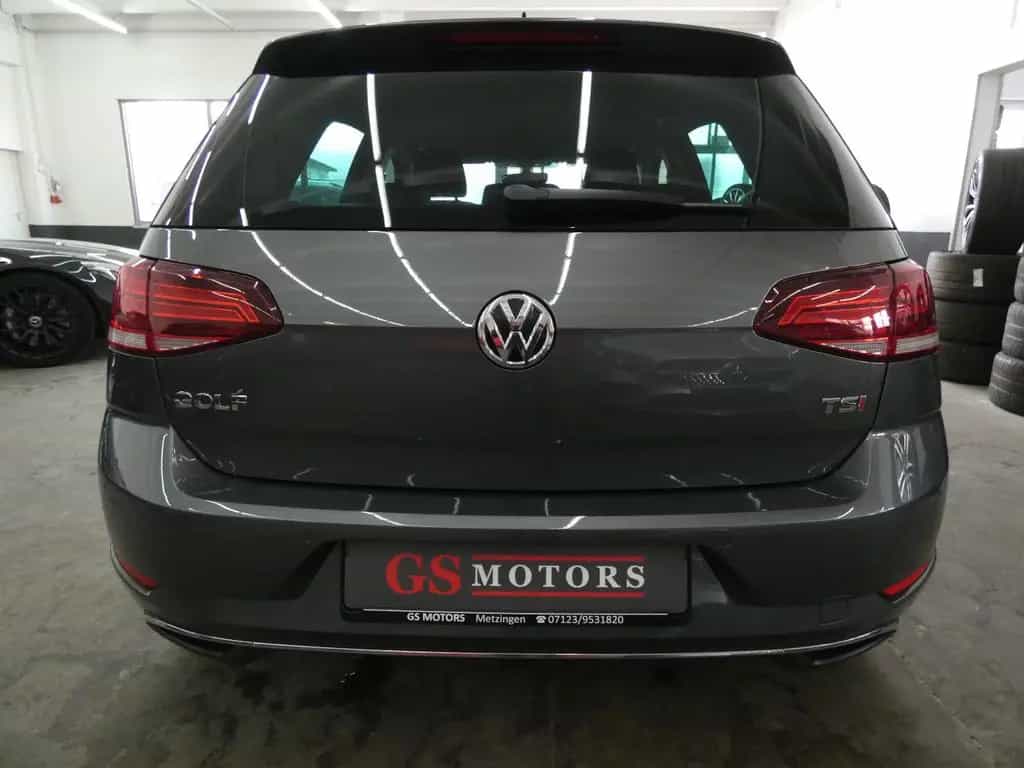 Volkswagen Golf VII 1.4 TSI Comfortline*NAVI*LED*AHK*KAMERA 01/2018-photo-0