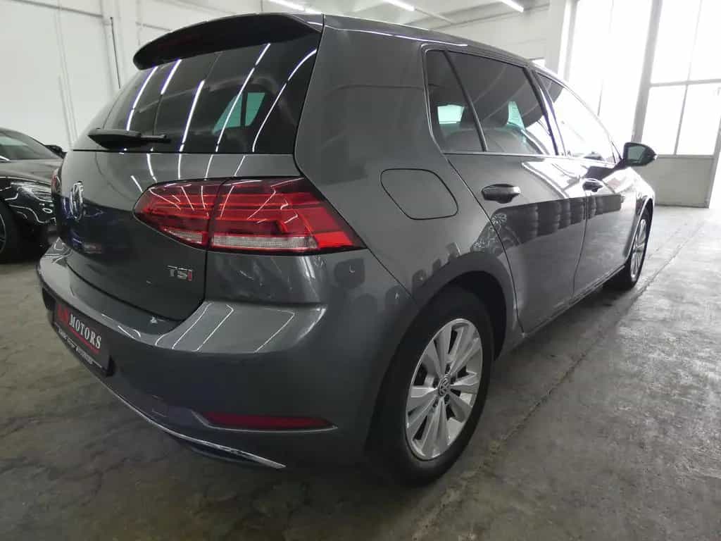 Volkswagen Golf VII 1.4 TSI Comfortline*NAVI*LED*AHK*KAMERA 01/2018-photo-2