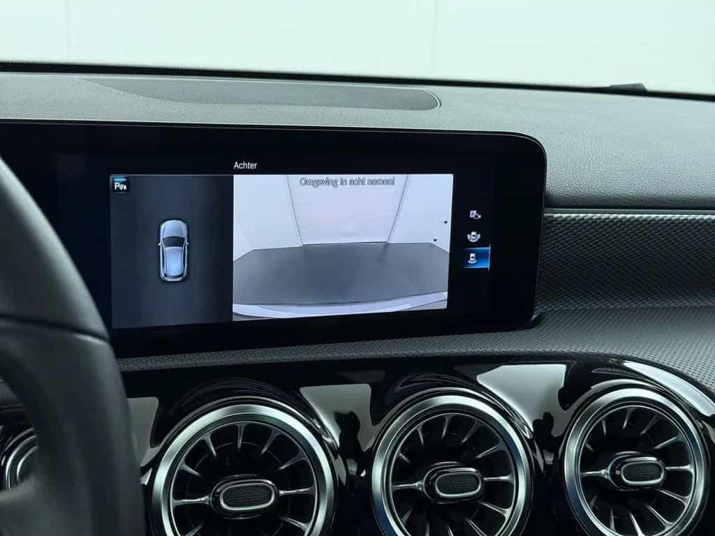 Mercedes-Benz A 180 Business Solution Luxury Panorama dak | si 04/2021-photo-34