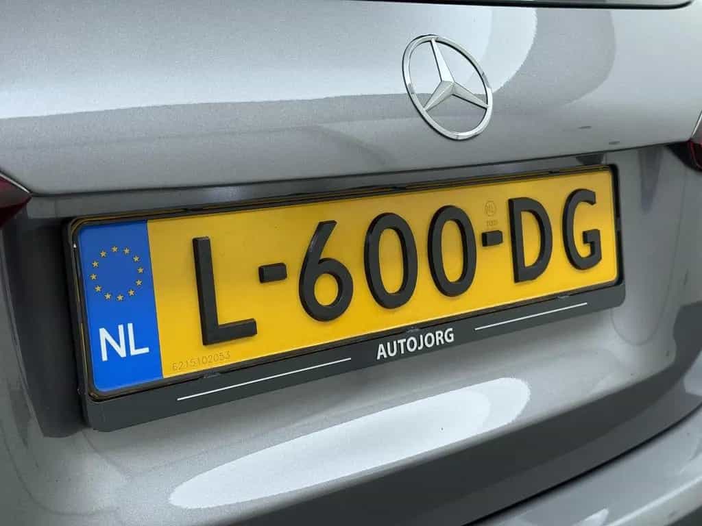 Mercedes-Benz A 180 Business Solution Luxury Panorama dak | si 04/2021-photo-5