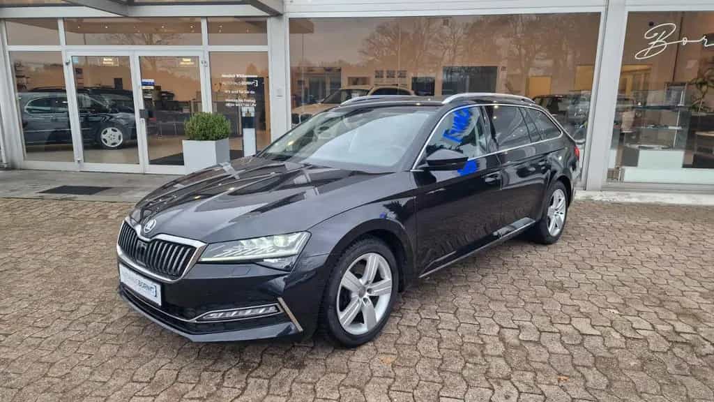 Skoda Superb Combi L&K AHK PANORAMA 02/2020-photo-2