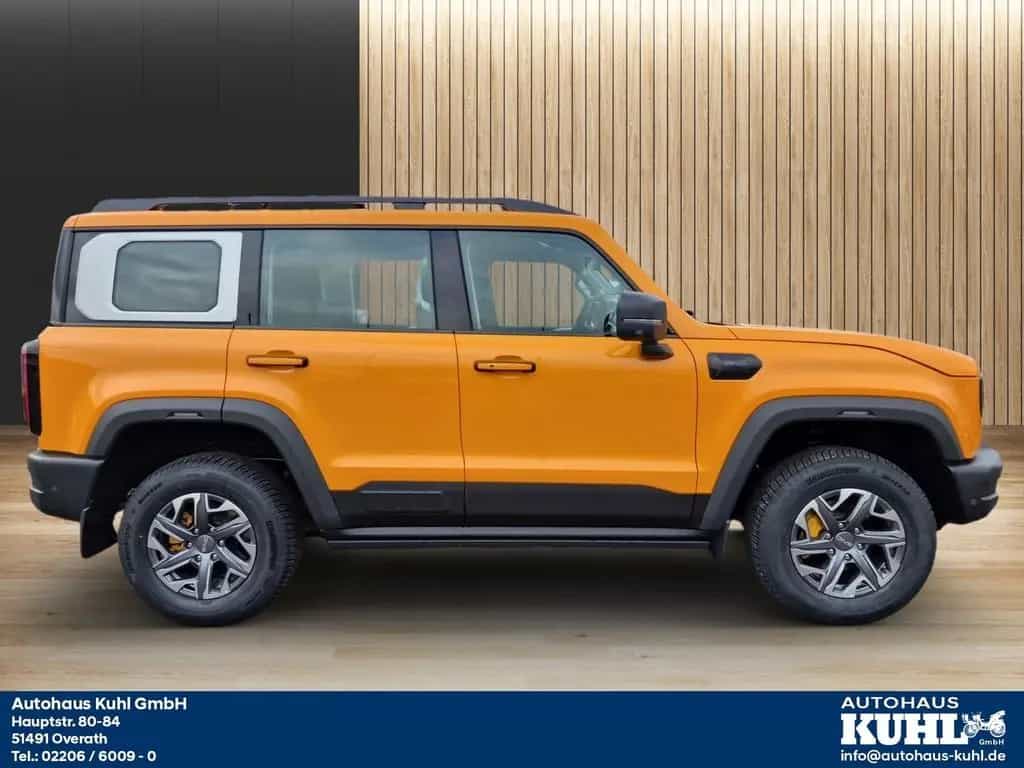 BAIC BJ40 2.0 AT 4WD+3Jahre Gar AHK Leder+Klimaauto 04/2026-photo-6