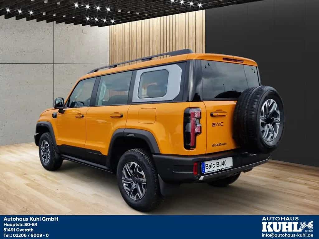 BAIC BJ40 2.0 AT 4WD+3Jahre Gar AHK Leder+Klimaauto 04/2026-photo-9
