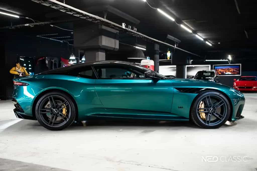 Aston Martin DBS 5.2 V12 05/2022-photo-4