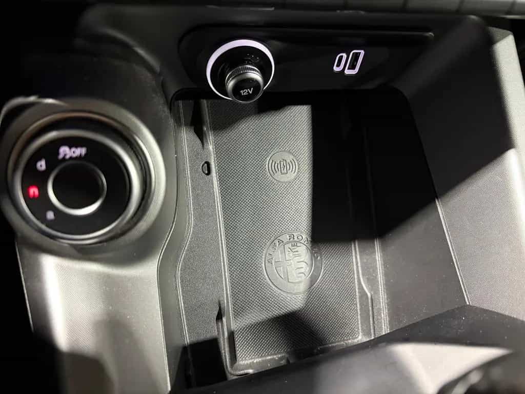 Alfa Romeo Tonale Sprint/APPLE/NAVI/ACC/PDC/SPURHALTE/KLIMA 03/2023-photo-26