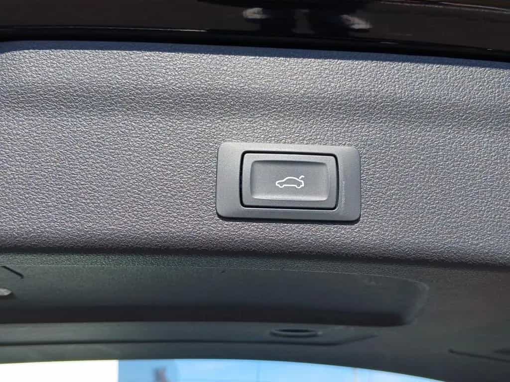Audi A6 Avant 40 TDI S-tronic Matrix Rückfahrkamera S 09/2022-photo-15