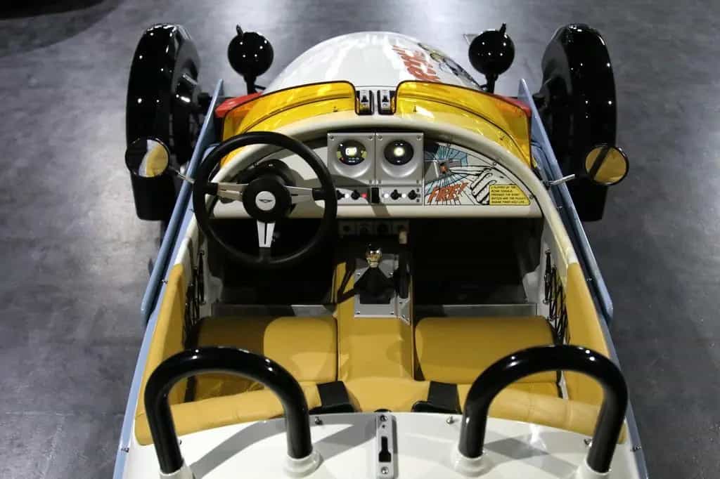 Morgan 3 Wheeler Super 3 Comic ART by Roy Lichtenstein 04/2025-photo-19