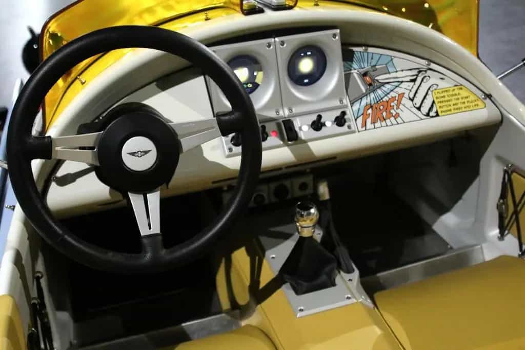Morgan 3 Wheeler Super 3 Comic ART by Roy Lichtenstein 04/2025-photo-21