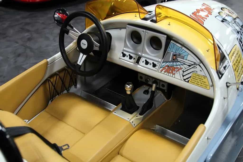 Morgan 3 Wheeler Super 3 Comic ART by Roy Lichtenstein 04/2025-photo-38