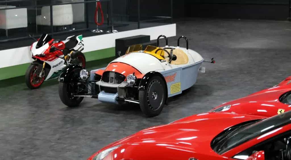 Morgan 3 Wheeler Super 3 Comic ART by Roy Lichtenstein 04/2025-photo-46