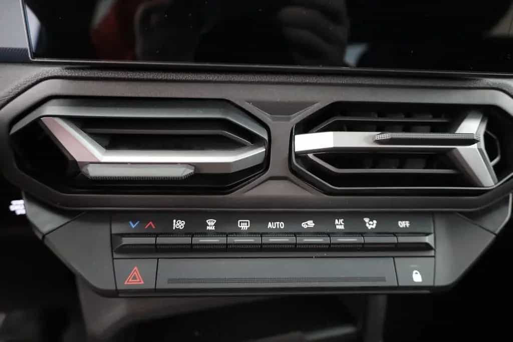 Dacia Duster mHEV 130 LED Navi Kamera Tempomat 11/2025-photo-11